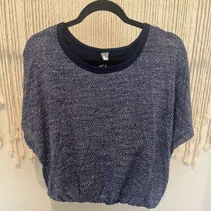 Discreet Dressy Casual Oversized Top Size M